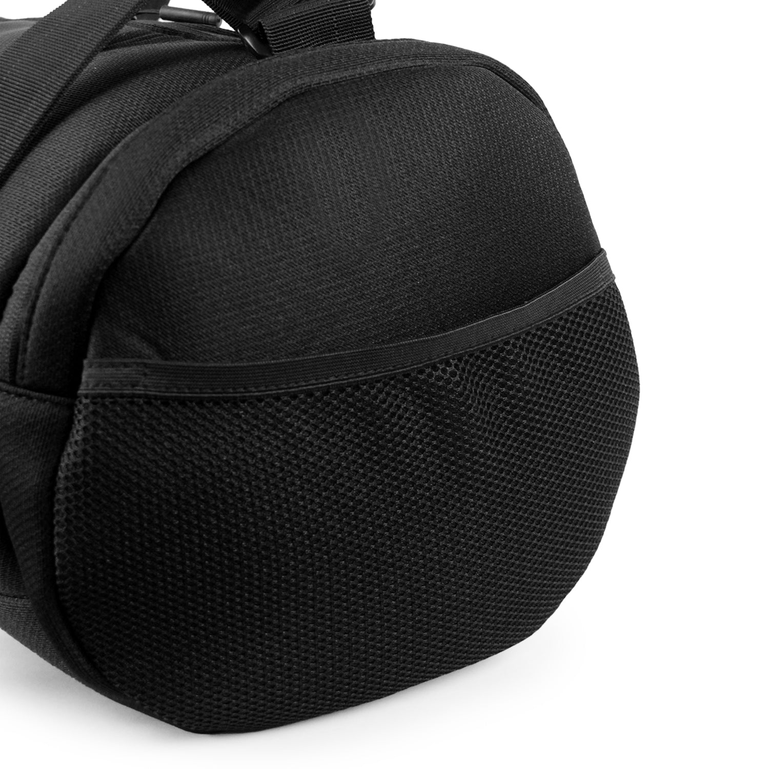 BEAST DUFFLE BAG - BLACK