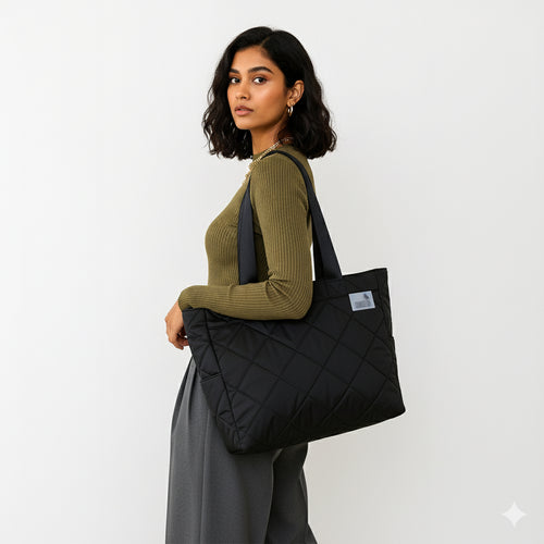 THE AURA - BLACK  QUILTED TOTE BAG